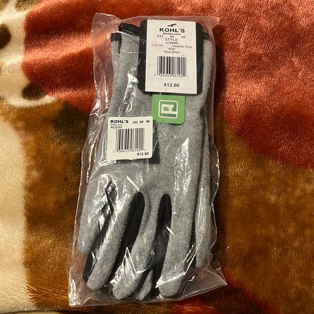 Grey gloves